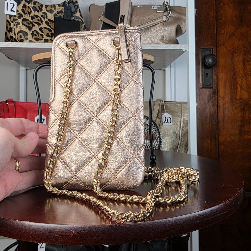 Tory Burch Rose Gold Quilted Savannah Phone Crossbody - Picture 5 of 5